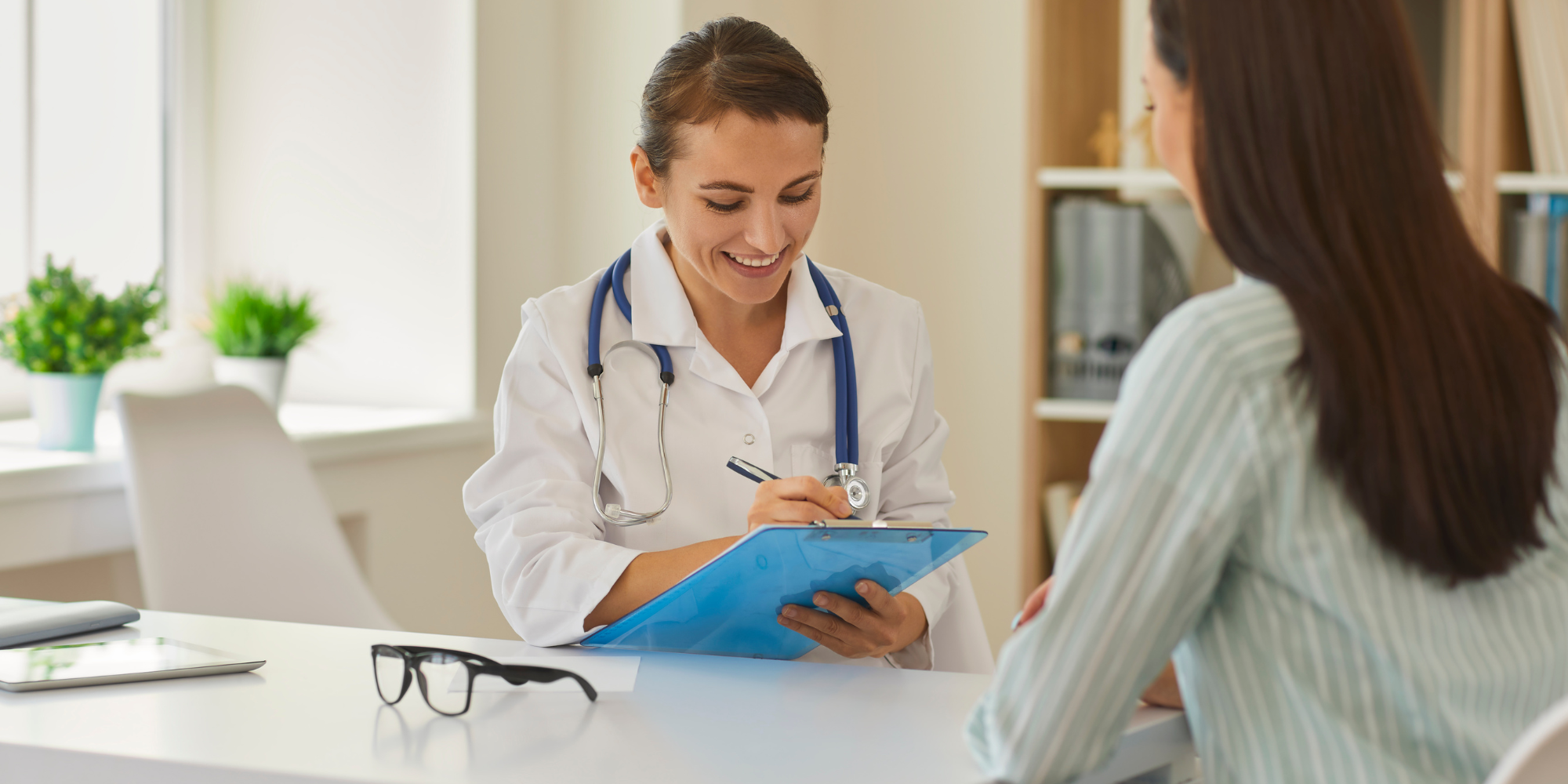 Woman looking online for different types of abortion in Brunswick, GA